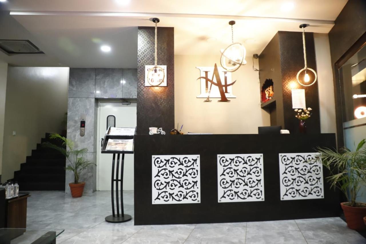 Hotel Ashoka Palace Ujjain Εξωτερικό φωτογραφία