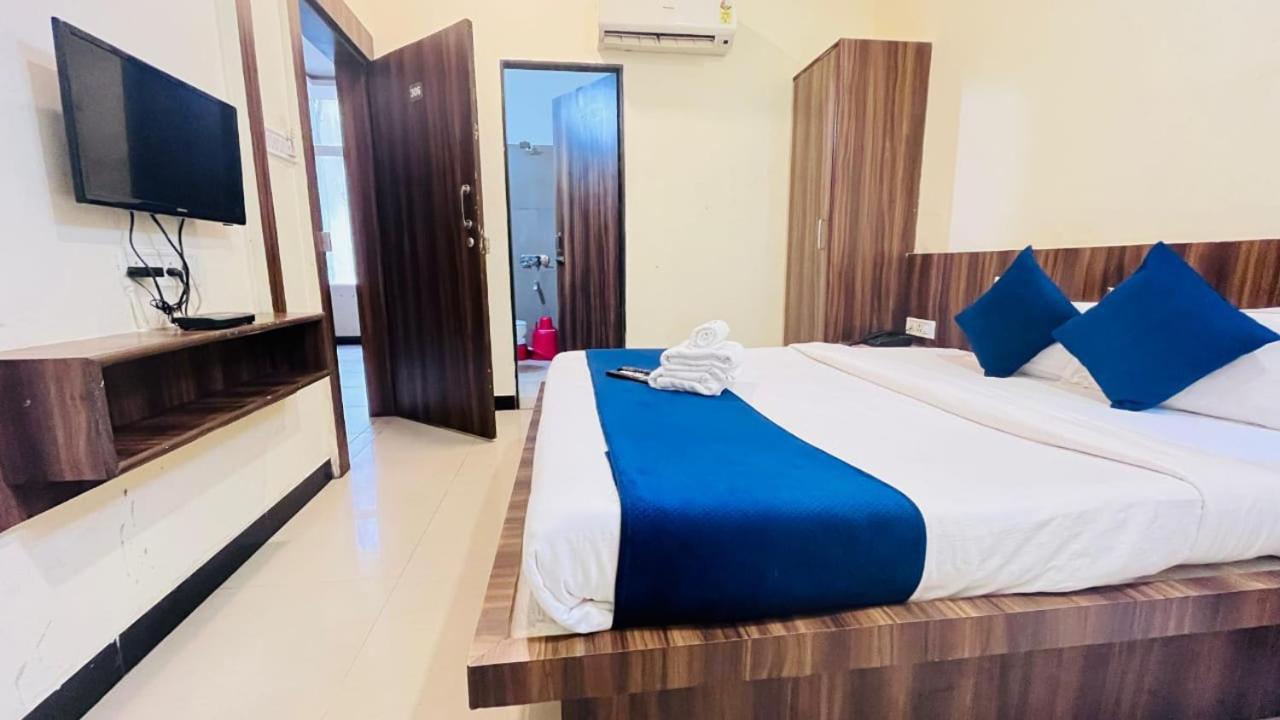 Hotel Ashoka Palace Ujjain Εξωτερικό φωτογραφία