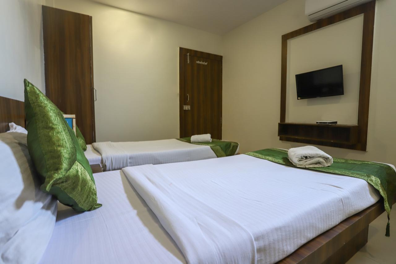 Hotel Ashoka Palace Ujjain Εξωτερικό φωτογραφία