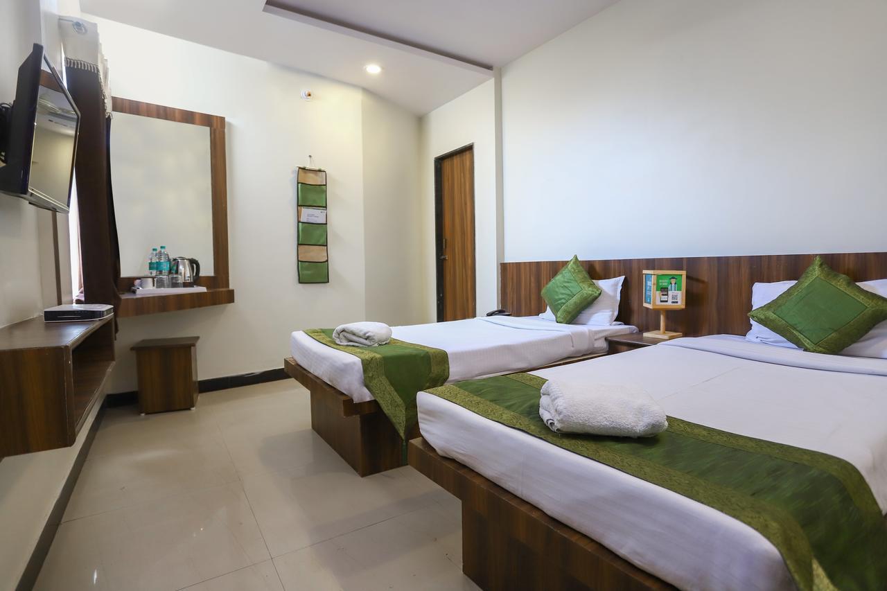 Hotel Ashoka Palace Ujjain Εξωτερικό φωτογραφία